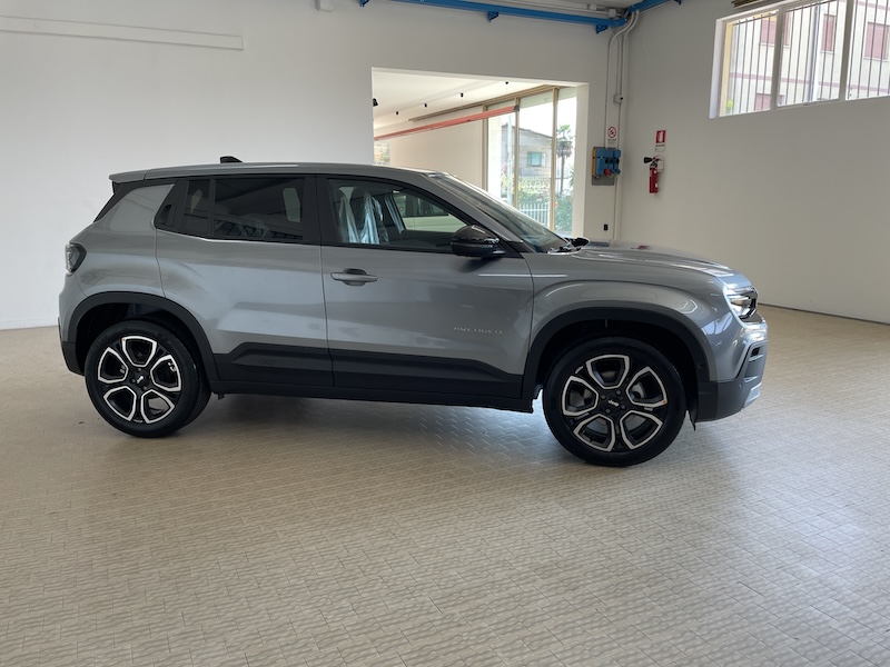 Jeep Avenger 1.2 100cv Summit Km0  Km0 - immagine 3