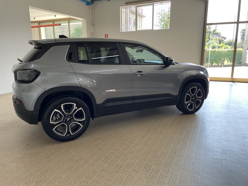 Jeep Avenger 1.2 100cv Summit Km0  Km0 - immagine 4