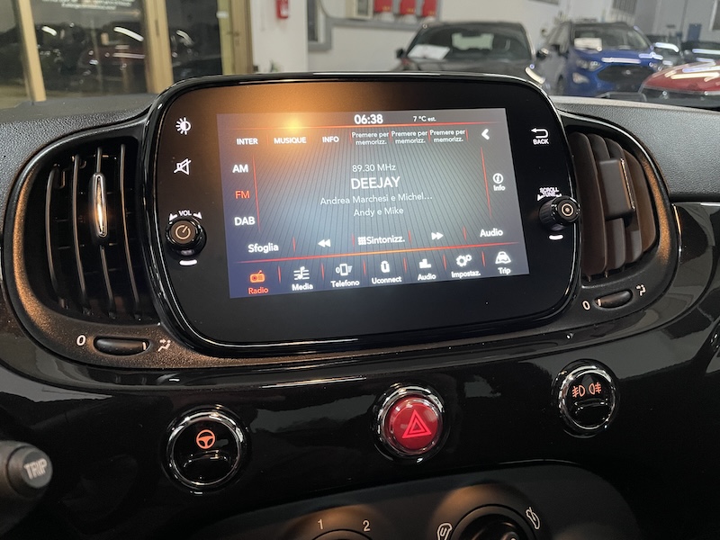 Fiat 500 1.0 Hybrid Dolcevita - immagine 15