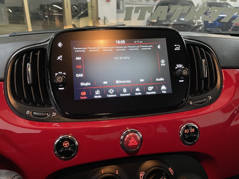 Fiat 500 1.0 Hybrid My 2023 - immagine 14