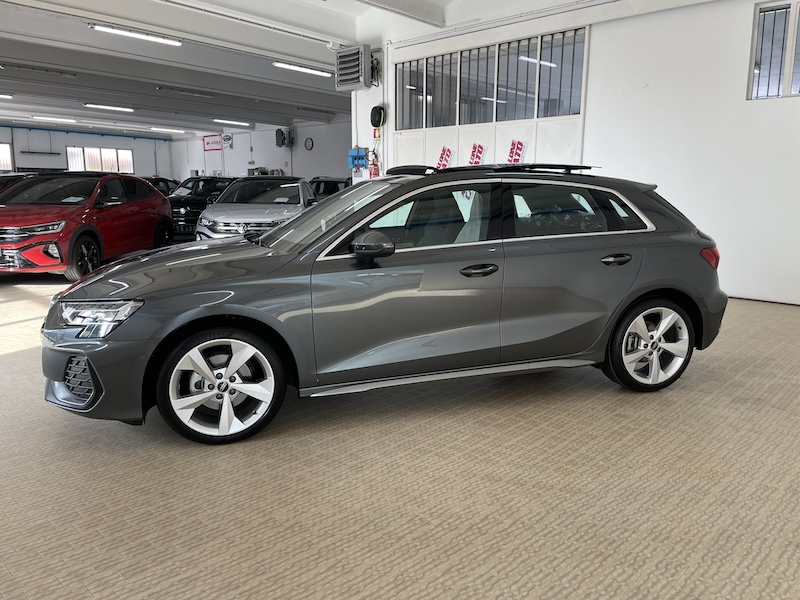 Audi A3 Sportback 35TDI S-Tronic S-Line Km0 Tetto apribile Newmodel km0 - immagine 2