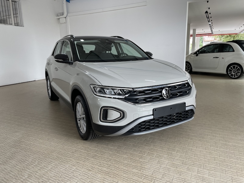 VW T-Roc 1.0 110cv Life Bicolor Newmodel - immagine 2
