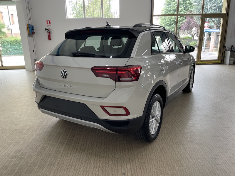VW T-Roc 1.0 110cv Life Bicolor Newmodel - immagine 5