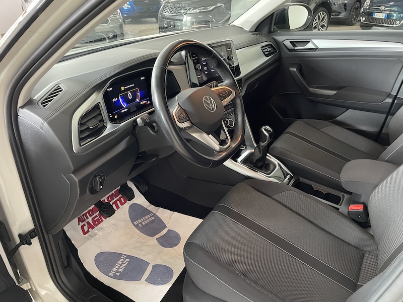 VW T-Roc 1.0 110cv Life Bicolor Newmodel - immagine 10
