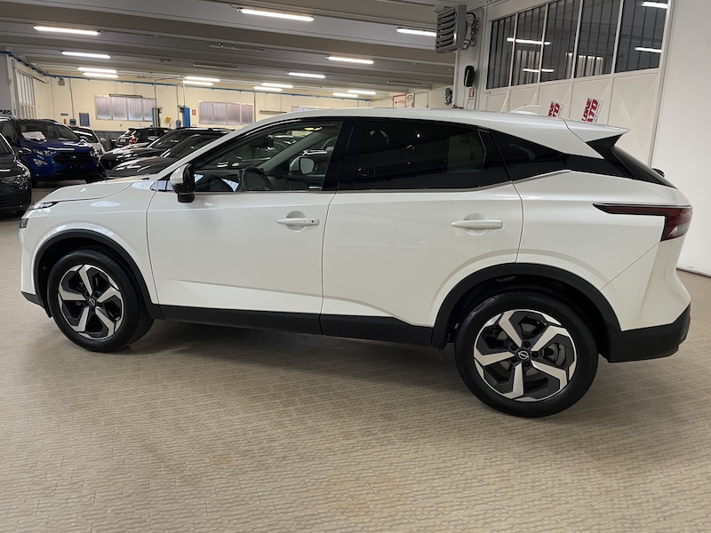 Nissan Qashqai 1.3mhev N-Connecta 158cv xtronic  2024 - immagine 4