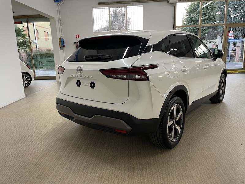Nissan Qashqai 1.3mhev N-Connecta 158cv xtronic  2024 - immagine 6