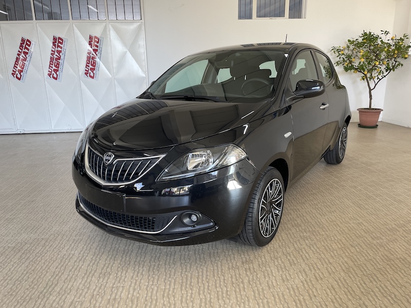 Lancia Ypsilon 1.0 FireFly 70cv 5p. Hybrid Gold - immagine 3