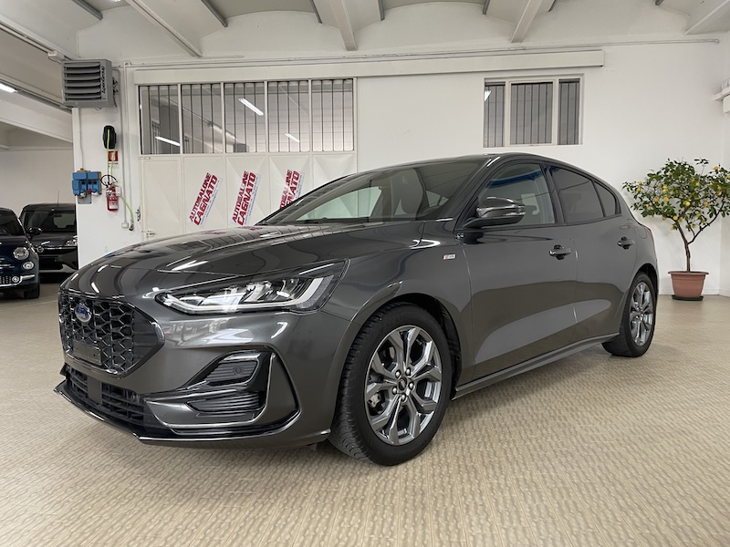 Ford Focus 1.0 Ecoboost hybrid 125cv ST-Line - immagine 10