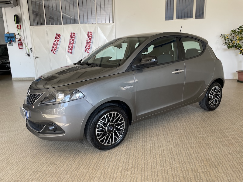 Lancia Ypsilon 1.0 FireFly 70cv 5p. Hybrid PLATINO 2024