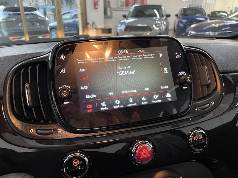 Fiat 500 1.0 FireFly 70cv 5p. Hybrid Km0 Km0 - immagine 15