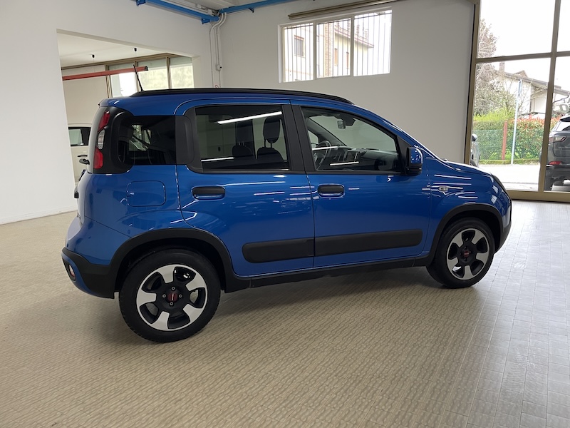 Fiat Panda 1.0 FireFly 70cv 5p. Hybrid Cross 2024 - immagine 3