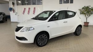 Lancia Ypsilon 1.0 FireFly 70cv 5p. Hybrid ORO Km0+Clima autom.+Sensori
