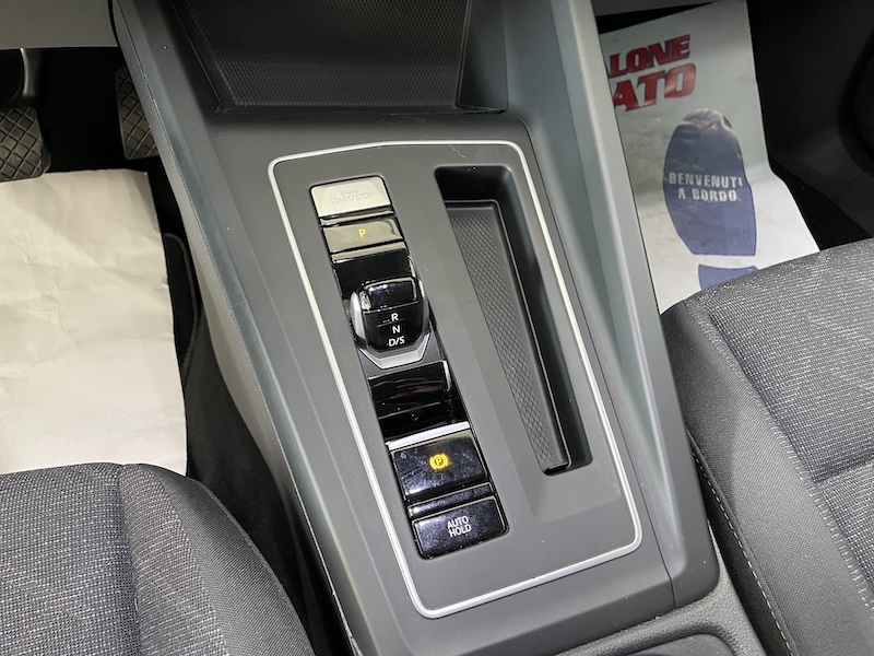 VW Golf 8 1.0 110cv eTSI Evo Life+Cerchi17+Luci Soffuse+Appconnect - immagine 13