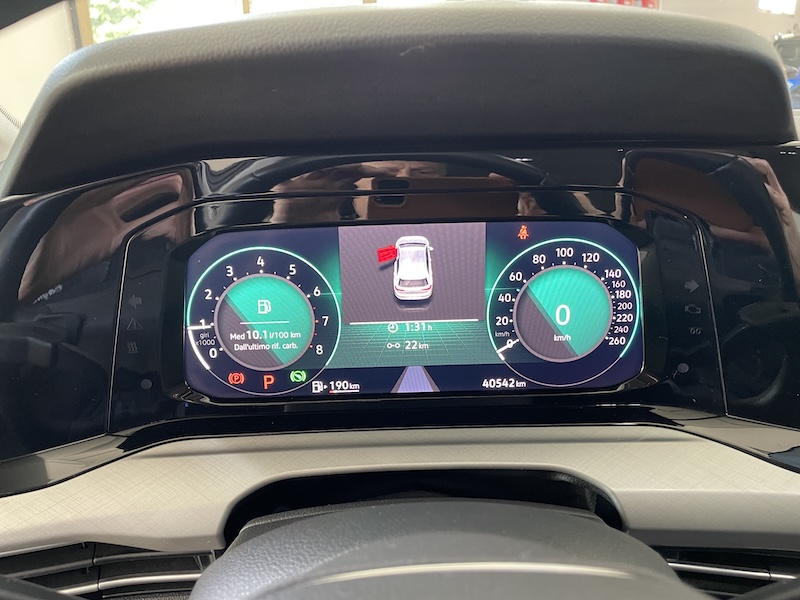 VW Golf 8 1.0 110cv eTSI Evo Life+Cerchi17+Luci Soffuse+Appconnect - immagine 18