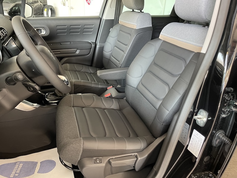 Citroen C3 AIRCROSS 1.5Blue-HDI 110cv Km0 Pelle+Navi+Sedili riscald. - immagine 11