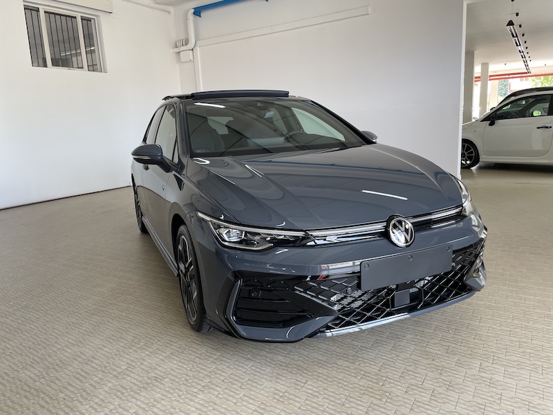 VW GOLF 2.0TDI 150cv DSG R-Line 30 Years Km0 Tetto apribile - immagine 2