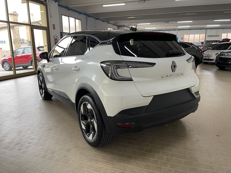 Renault Captur 1.0 eco-g 100cv techno GPL Km0 +Pack Navi Km0 2025 - immagine 5