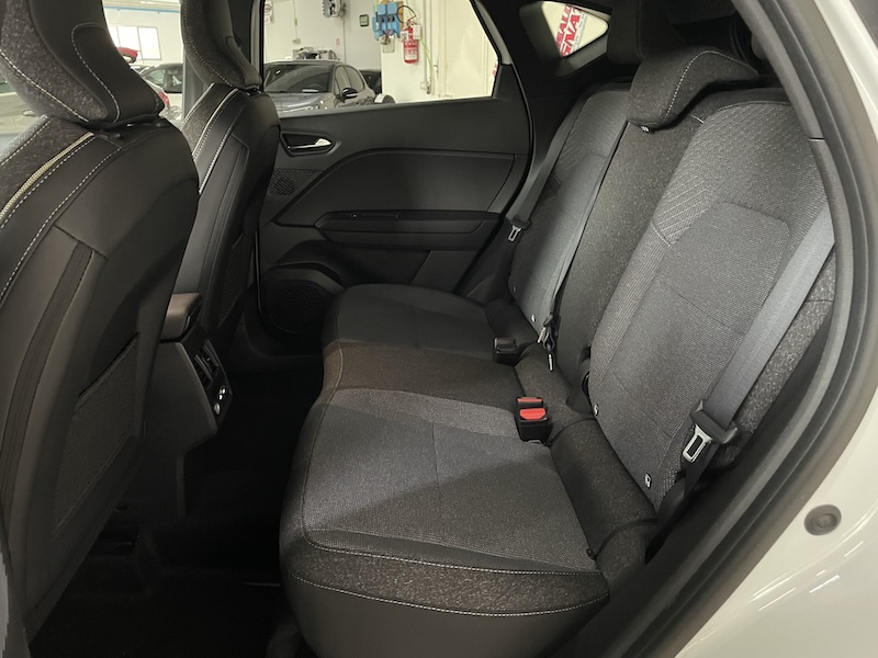Renault Captur 1.0 eco-g 100cv techno GPL Km0 +Pack Navi Km0 2025 Bicolor - immagine 11