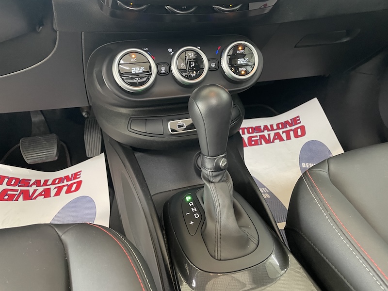 Fiat 500X Dolcevita 1.5 Hybrid DCT 130cv SPORT Tetto apribile - immagine 14