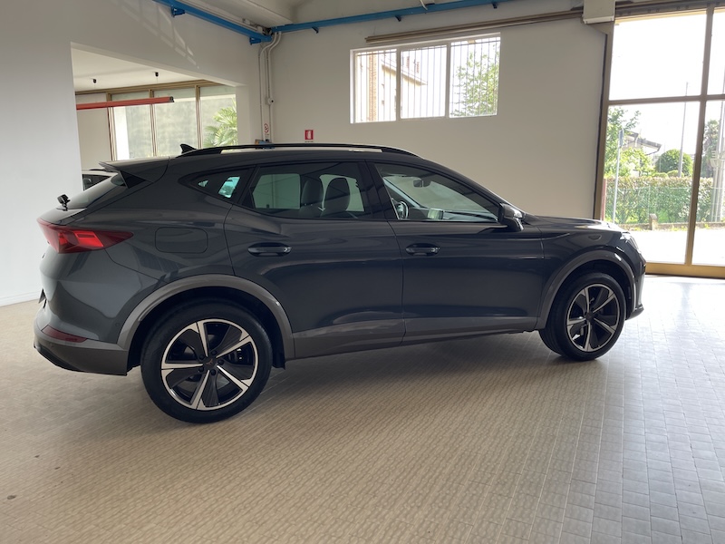 Cupra Formentor 1.5 DSG 150cv Telecamera+Sensori+Portellone elettrico - immagine 6