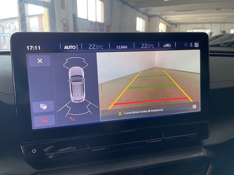 Cupra Formentor 1.5 DSG 150cv Telecamera+Sensori+Portellone elettrico - immagine 14