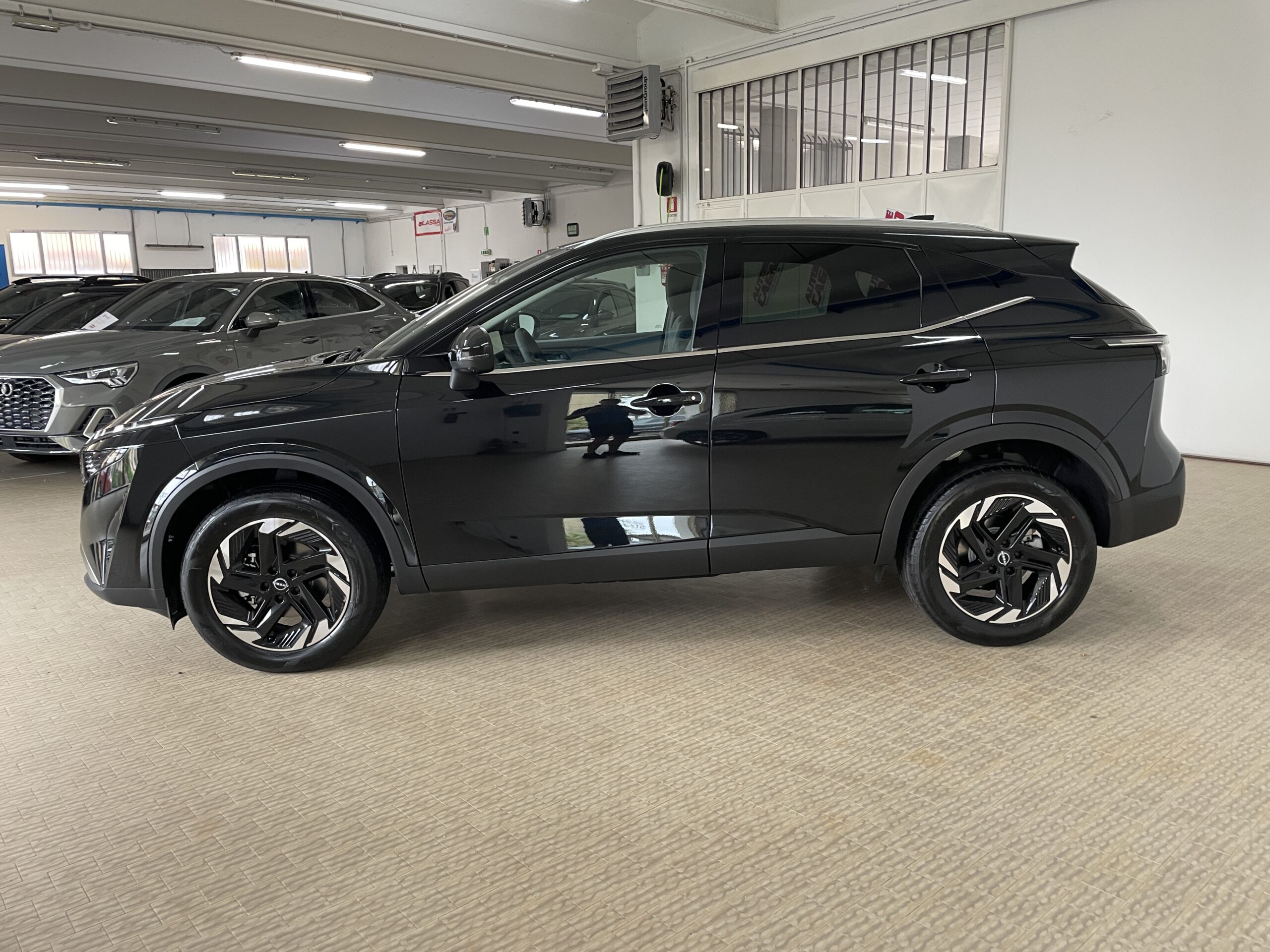 Nissan Qashqai 1.3mhev N-Connecta 158cv xtronic  2025 KM0 - immagine 6