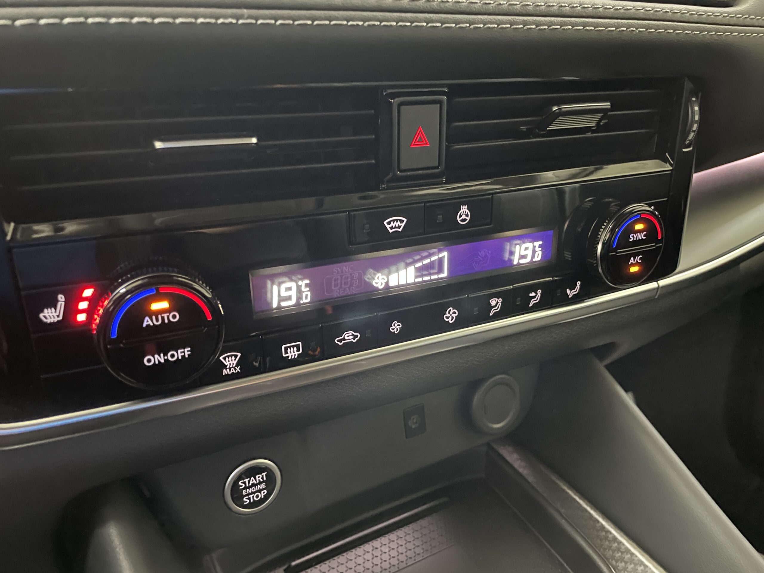 Nissan Qashqai 1.3mhev N-Connecta 158cv xtronic  2025 KM0 - immagine 15