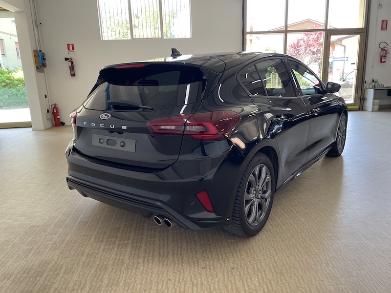 Ford Focus 1.5 Ecoblue 115cv Automatic ST-Line 5 porte 2024 - immagine 6