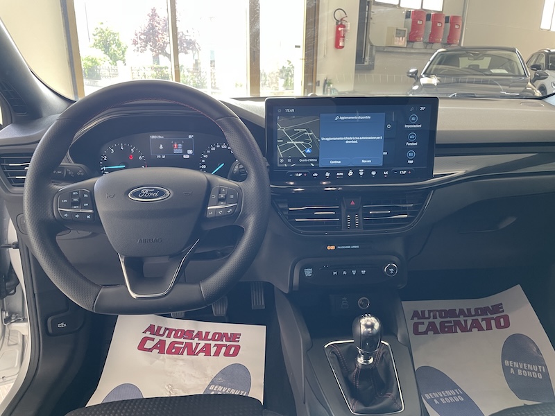 Ford Focus 1.0 Ecoboost hybrid 125cv ST-Line 5 porte 2024 Km12000 - immagine 12