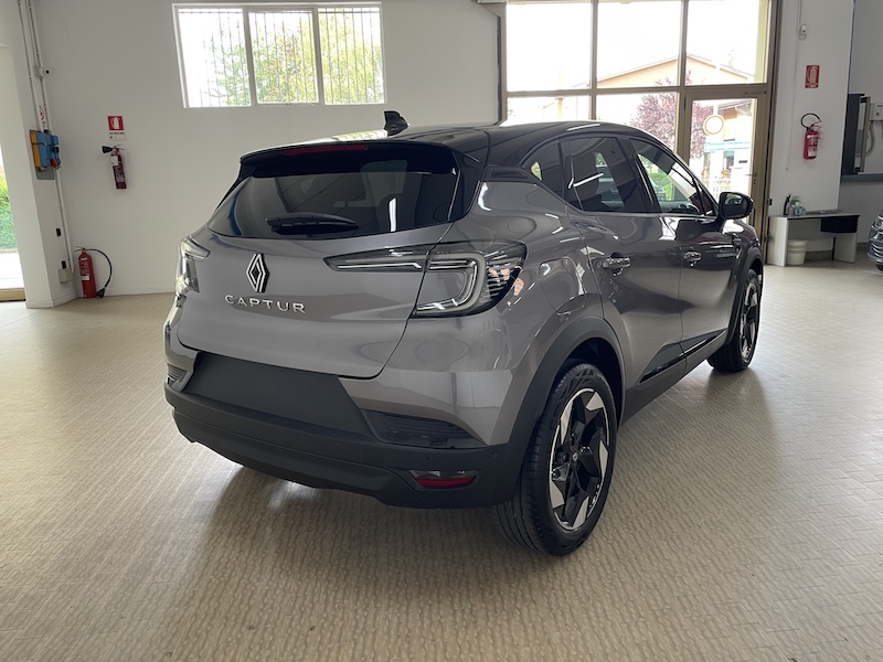 Renault Captur 1.0 eco-g 100cv techno GPL Km0 +Pack Navi Km0 2025 Bicolor - immagine 7