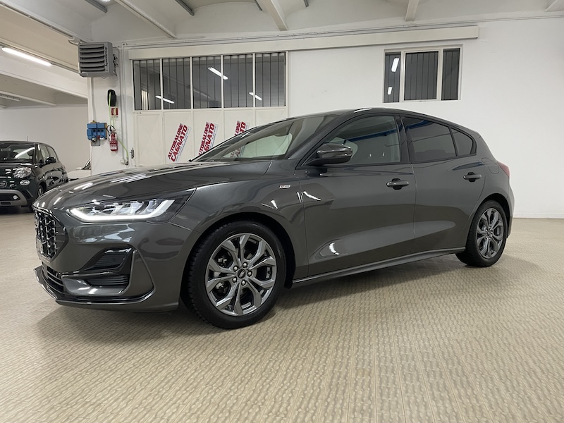 Ford Focus 1.5 Ecoblue 115cv Automatic ST-Line 5 porte 2024 - immagine 19