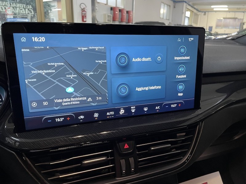 Ford Focus 1.5 Ecoblue 115cv Automatic ST-Line 5 porte 2024 - immagine 17