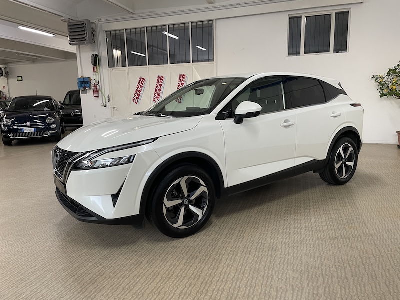 Nissan Qashqai 1.3mhev N-Connecta 158cv xtronic  2024