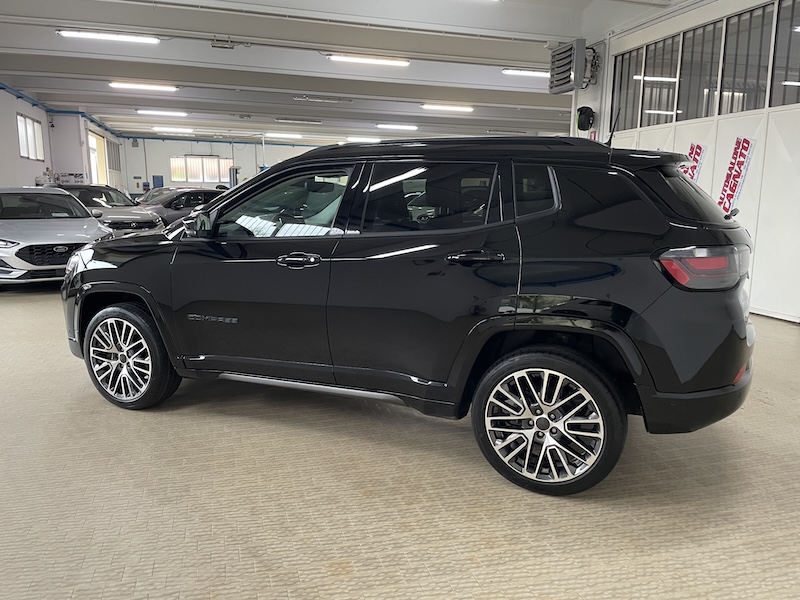 Jeep Compass 1.5 turbo mhev DCT 130cv Summit Km 9800 - immagine 3