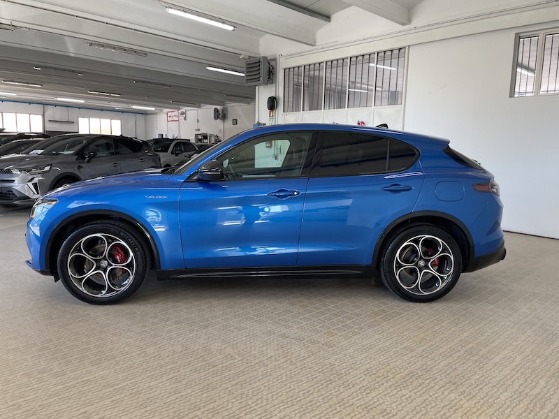 Alfa Romeo Stelvio 2.2 Veloce Q4 210cv Cerchi20-Pelle-Automatic 2024 - immagine 5