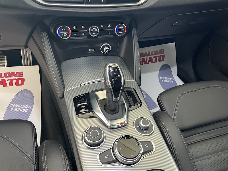 Alfa Romeo Stelvio 2.2 Veloce Q4 210cv Cerchi20-Pelle-Automatic 2024 - immagine 19