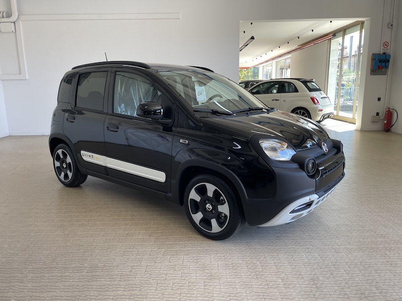 Fiat Panda Pandina 1.0 Hybrid 70cv Cross Km0