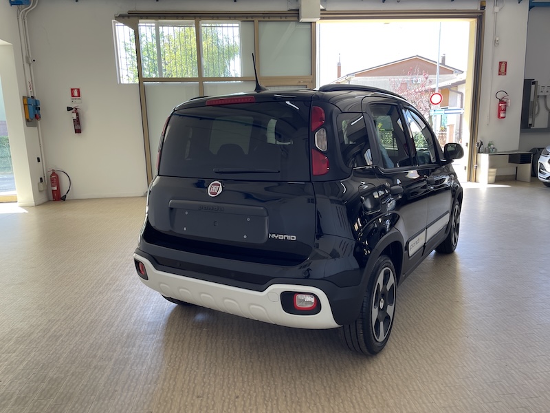 Fiat Panda Pandina 1.0 Hybrid 70cv Cross Km0 - immagine 8
