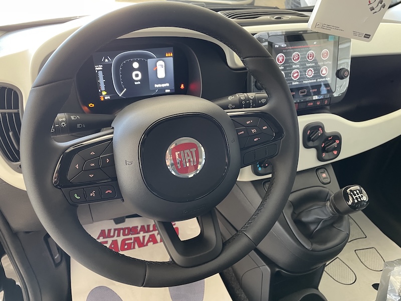 Fiat Panda Pandina 1.0 Hybrid 70cv Cross Km0 - immagine 14