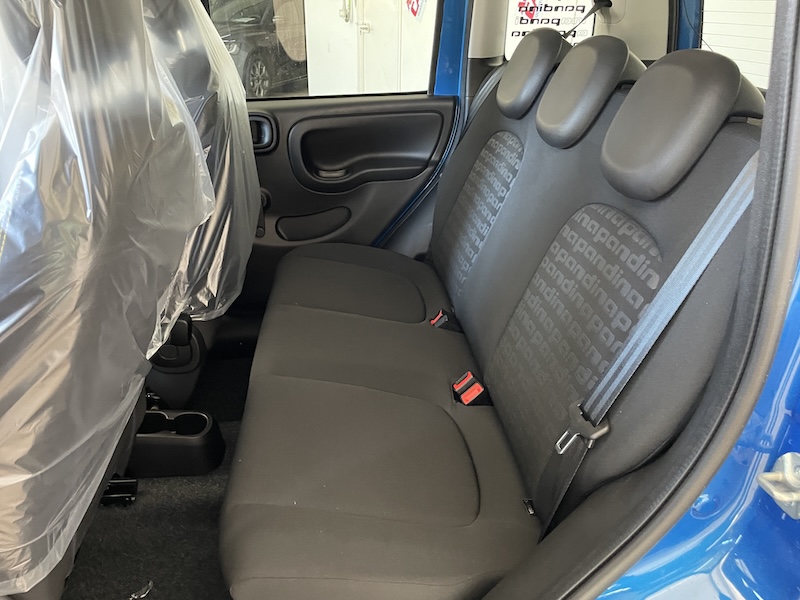 Fiat Panda Pandina 1.0 Hybrid 70cv Cross Km0 Blu Italia - immagine 11