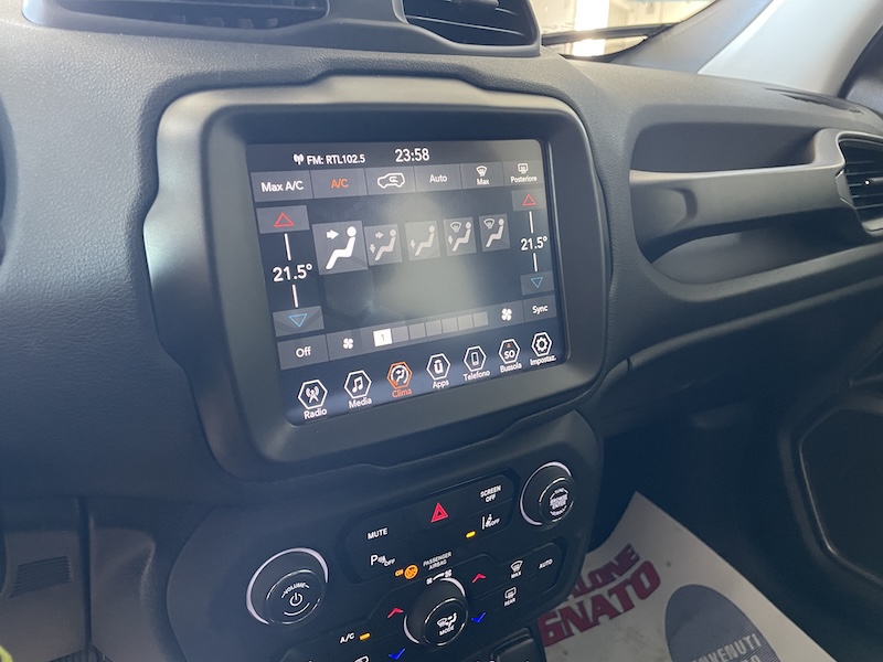 Jeep Renegade 1.0 120cv Limited 2023 - immagine 13