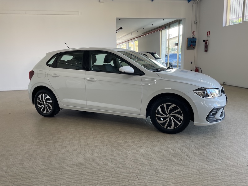 VW Polo 1.0 95cv TSI Life DSG Sensori Climauto Appconnect - immagine 8