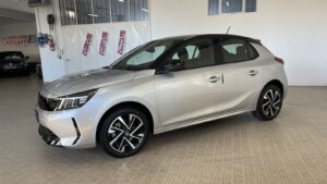 Opel Corsa 1.2 GS 100cv 2025 Bicolor Telecamera Sensori