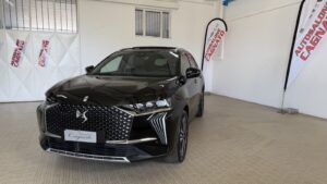 DS7 1.5Bluehdi 130cv Automatic OPERA Full optional Tetto Pelle km 33000